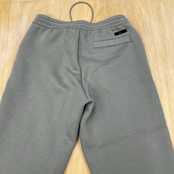 Nike Tech Fleece Reimagined Loose Fit Pants Mens Sz S (Waist 30-31) Light Green - Picture 5 of 14